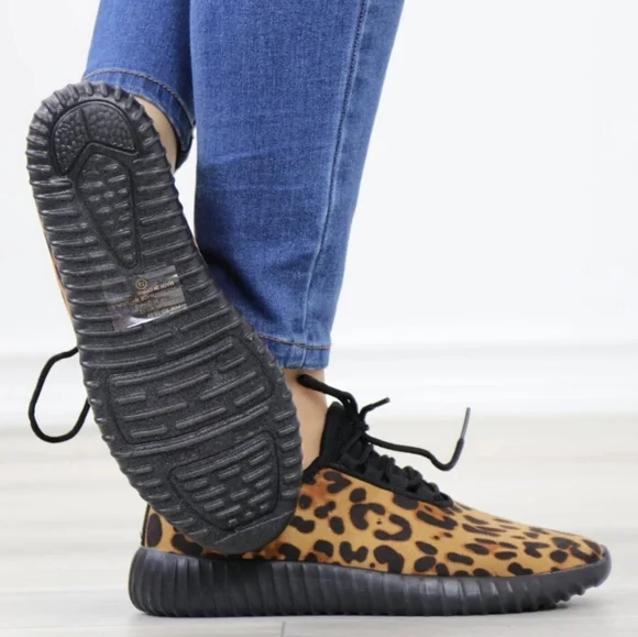 Leopard Animal Print Womens Fashion Comfort Walking Sneakers Shoes - Picture 6 of 9